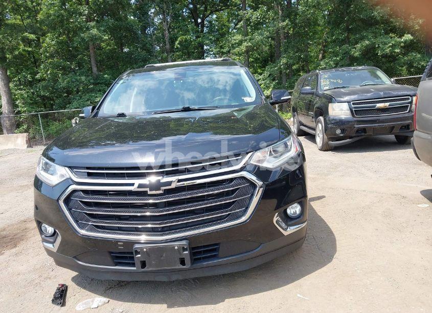 Photo 12 of 2018 Chevrolet Traverse 3LT (VIN 1GNEVHKW9JJ280947)