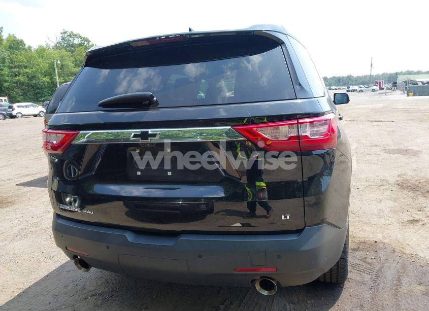 Photo 16 of 2018 Chevrolet Traverse 3LT (VIN 1GNEVHKW9JJ280947)