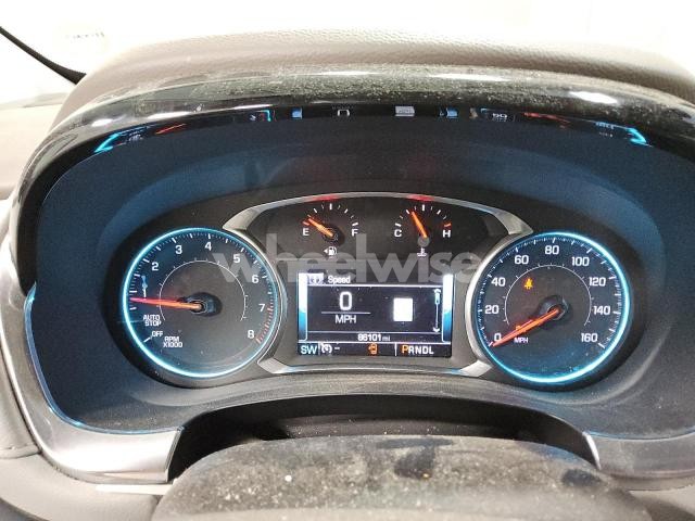 Photo 10 of 2019 CHEVROLET TRAVERSE LT (VIN 1GNEVHKW9KJ154394)