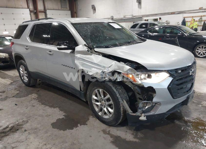 2019 Chevrolet Traverse 3LT (VIN 1GNEVHKW9KJ174998) main photo