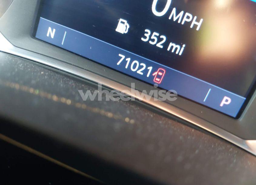 Photo 15 of 2020 Chevrolet Traverse AWD LT LEATHER (VIN 1GNEVHKW9LJ184593)