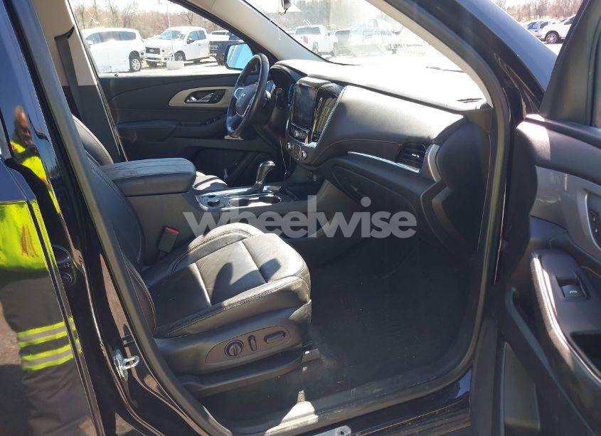 Photo 5 of 2020 Chevrolet Traverse AWD LT LEATHER (VIN 1GNEVHKW9LJ200209)