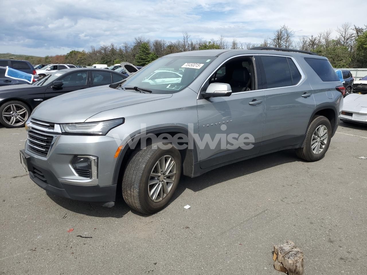 2023 CHEVROLET TRAVERSE LT (VIN 1GNEVHKW9PJ210874) main photo