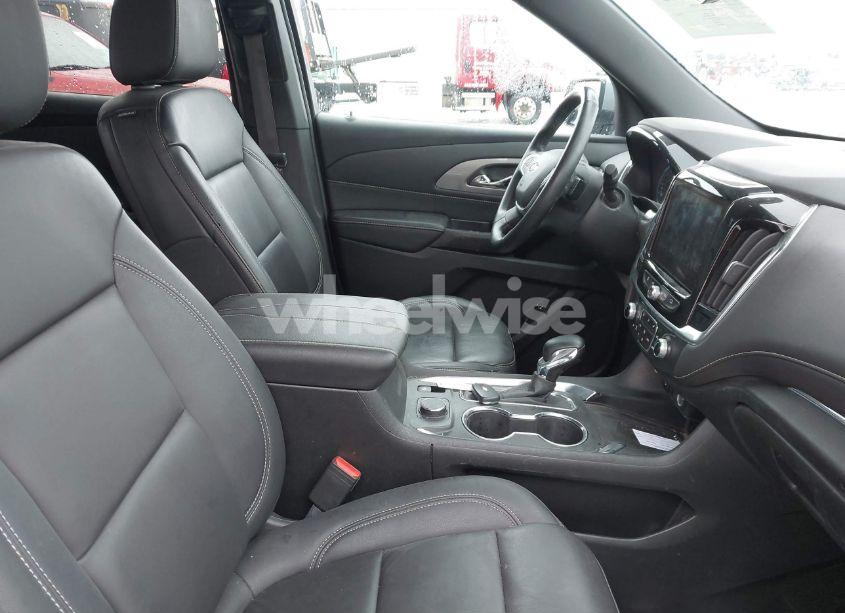 Photo 5 of 2023 Chevrolet Traverse AWD LT LEATHER (VIN 1GNEVHKW9PJ248072)