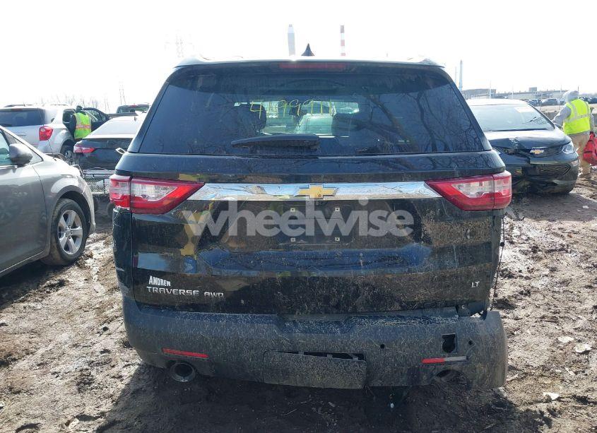 Photo 16 of 2018 Chevrolet Traverse 3LT (VIN 1GNEVHKWXJJ199472)