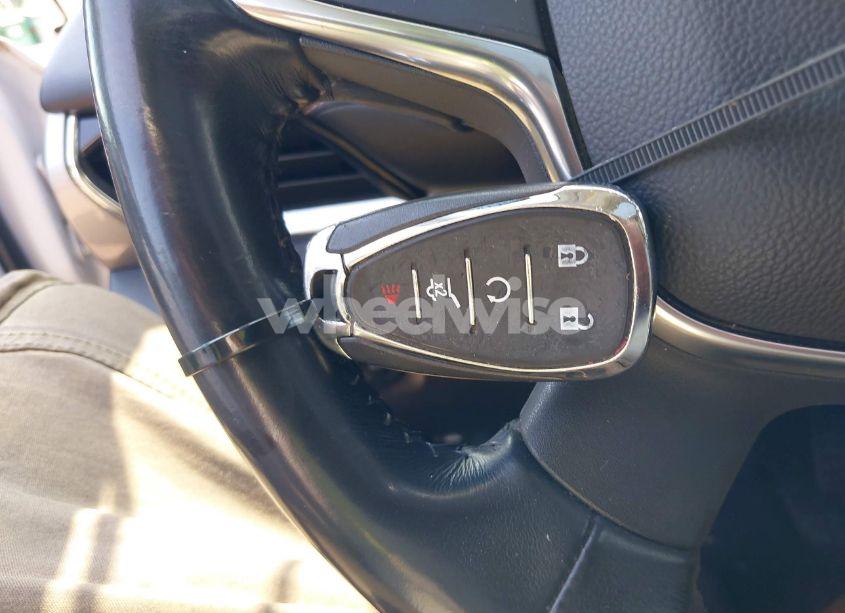 Photo 11 of 2018 Chevrolet Traverse 3LT (VIN 1GNEVHKWXJJ225035)