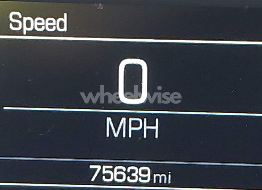 Photo 15 of 2018 Chevrolet Traverse 3LT (VIN 1GNEVHKWXJJ259900)