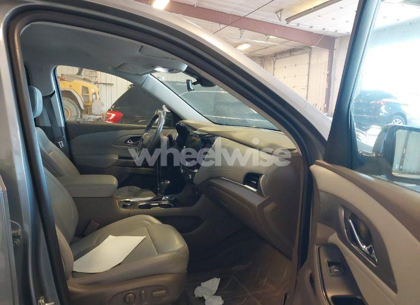Photo 5 of 2020 Chevrolet Traverse AWD LT LEATHER (VIN 1GNEVHKWXLJ228763)