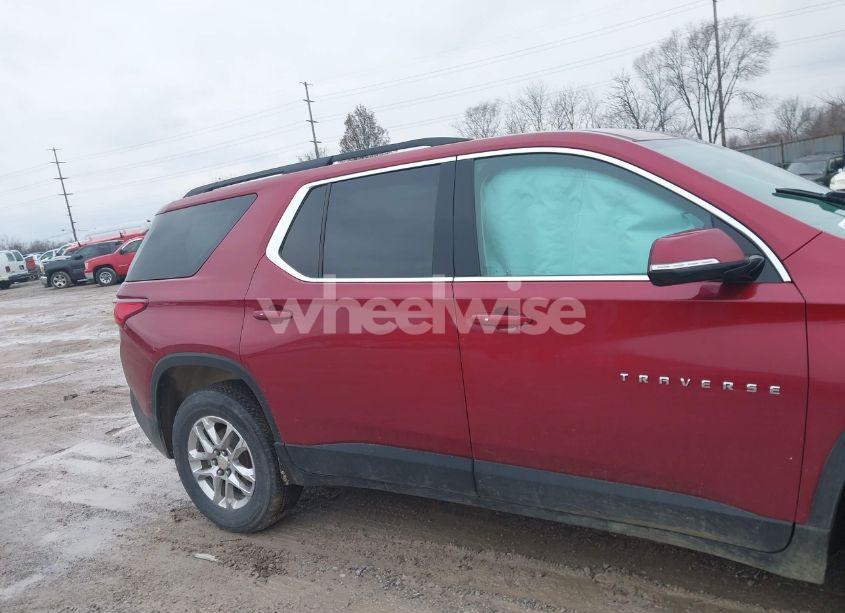 Photo 13 of 2020 Chevrolet Traverse LT (VIN 1GNEVHKWXLJ306281)