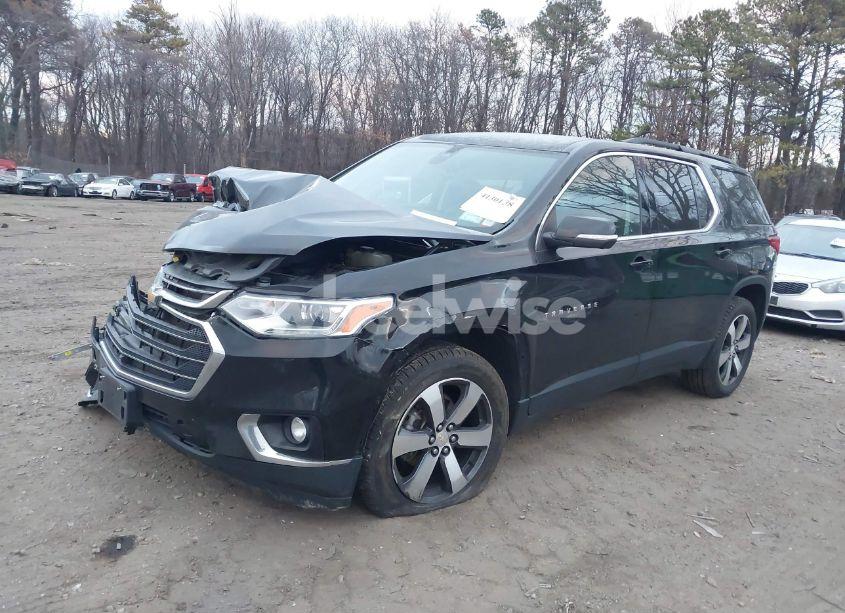 Photo 2 of 2021 Chevrolet Traverse AWD LT LEATHER (VIN 1GNEVHKWXMJ140667)