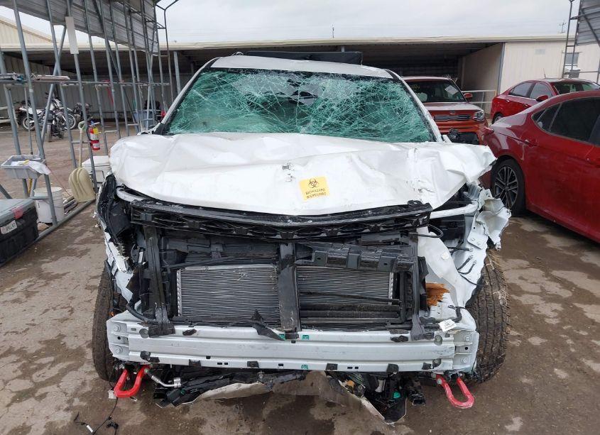 Photo 11 of 2024 Chevrolet Traverse AWD Z71 (VIN 1GNEVJKS0RJ229109)