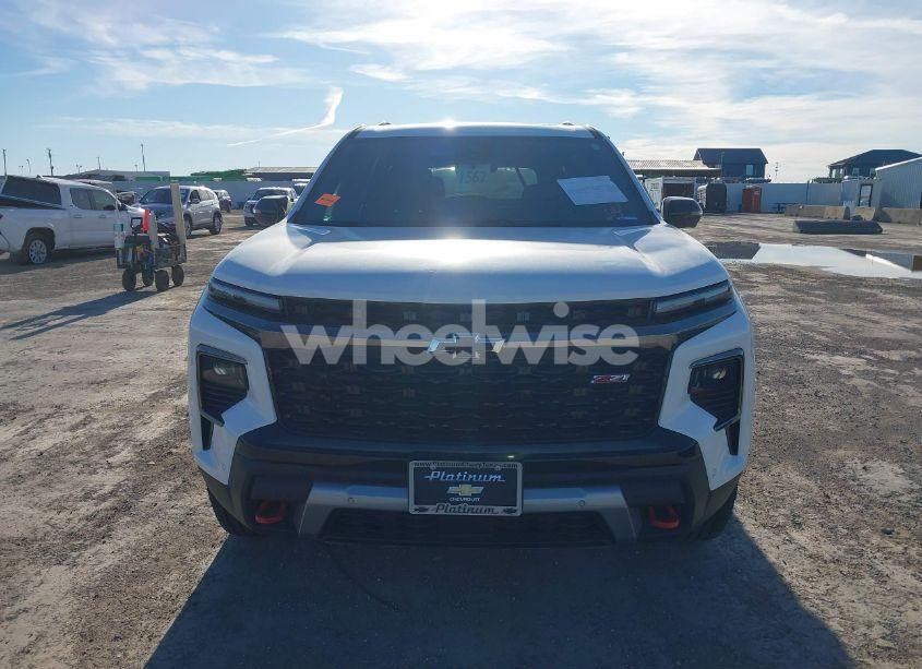 Photo 13 of 2024 Chevrolet Traverse AWD Z71 (VIN 1GNEVJKS6RJ142993)