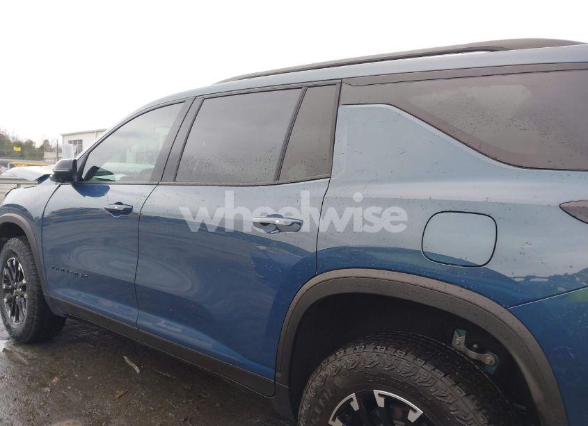 Photo 14 of 2024 Chevrolet Traverse AWD Z71 (VIN 1GNEVJKS7RJ197307)