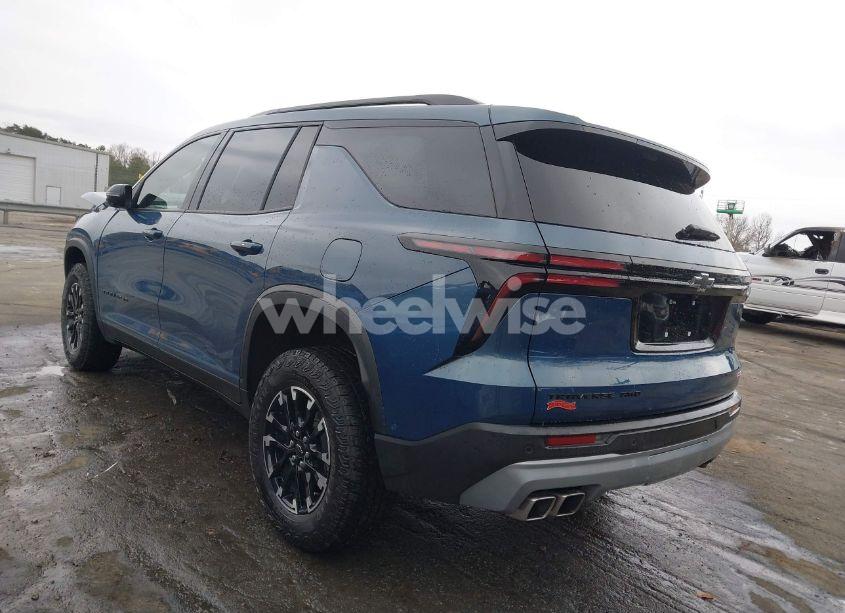 Photo 3 of 2024 Chevrolet Traverse AWD Z71 (VIN 1GNEVJKS7RJ197307)