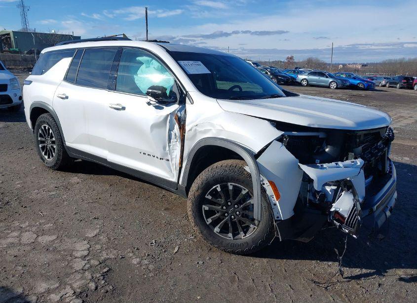 2024 Chevrolet Traverse AWD Z71 (VIN 1GNEVJKS7RJ205065) main photo