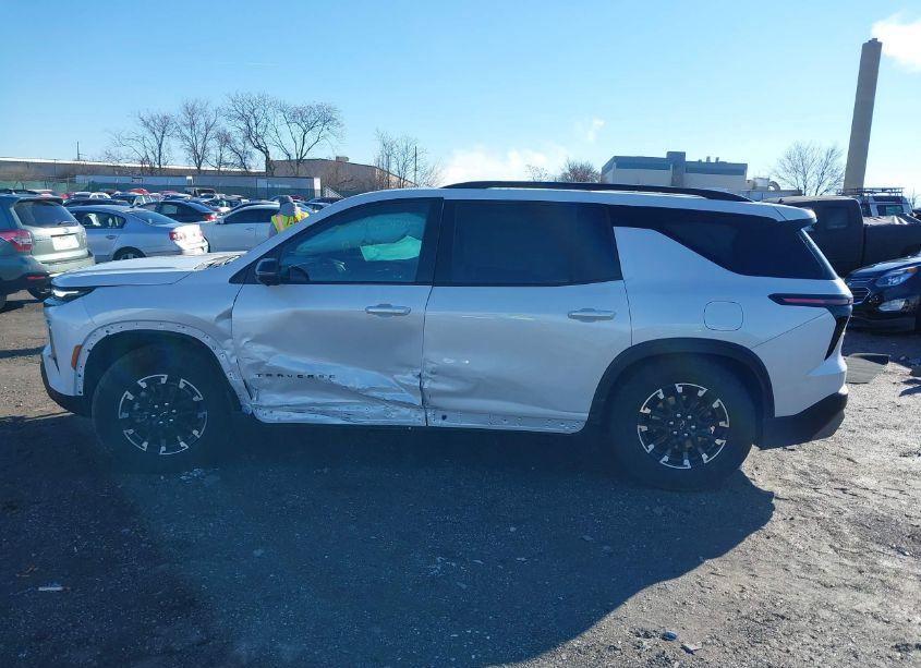 Photo 15 of 2024 Chevrolet Traverse AWD Z71 (VIN 1GNEVJKS7RJ205065)
