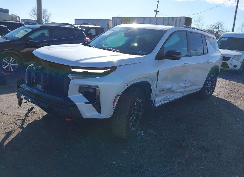 Photo 2 of 2024 Chevrolet Traverse AWD Z71 (VIN 1GNEVJKS7RJ205065)