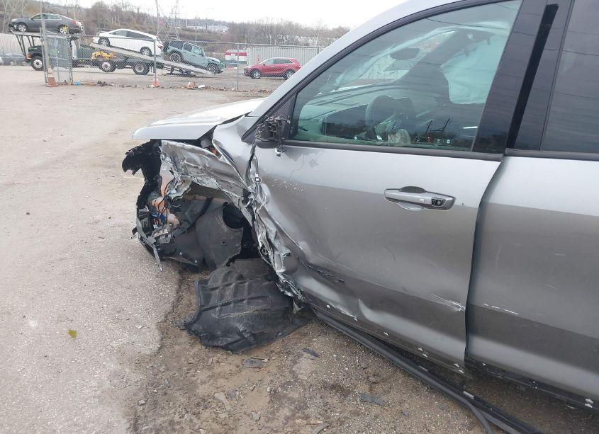 Photo 12 of 2024 Chevrolet Traverse AWD Z71 (VIN 1GNEVJKS8RJ147726)