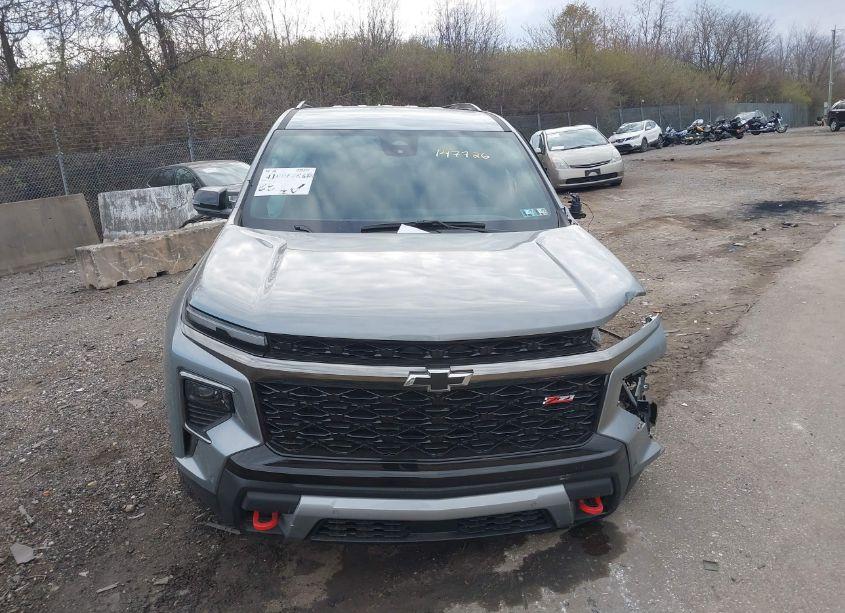 Photo 13 of 2024 Chevrolet Traverse AWD Z71 (VIN 1GNEVJKS8RJ147726)