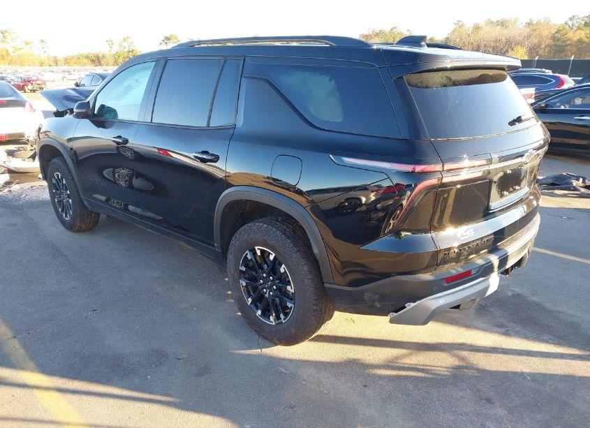 Photo 3 of 2024 Chevrolet Traverse AWD Z71 (VIN 1GNEVJKS9RJ236902)