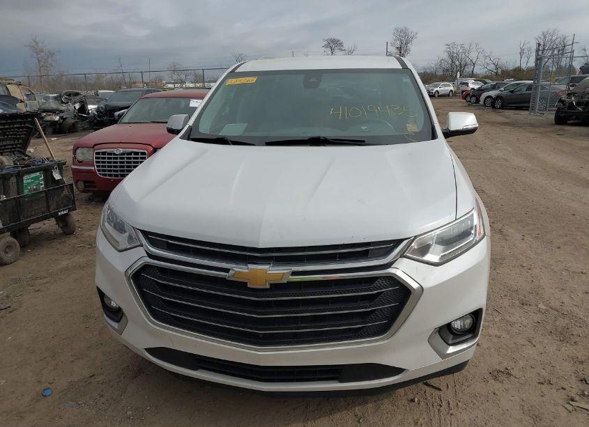 Photo 12 of 2018 Chevrolet Traverse PREMIER (VIN 1GNEVJKW0JJ134766)