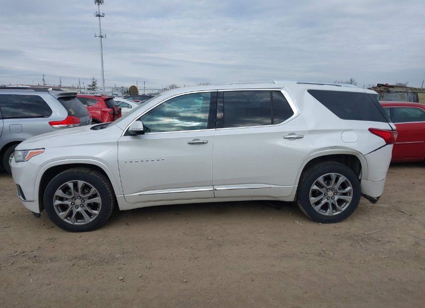 Photo 14 of 2018 Chevrolet Traverse PREMIER (VIN 1GNEVJKW0JJ134766)