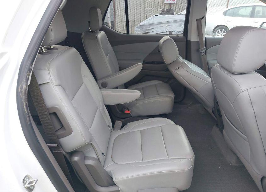 Photo 8 of 2018 Chevrolet Traverse PREMIER (VIN 1GNEVJKW0JJ134766)