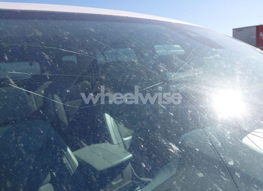 Photo 19 of 2018 Chevrolet Traverse PREMIER (VIN 1GNEVJKW0JJ164995)