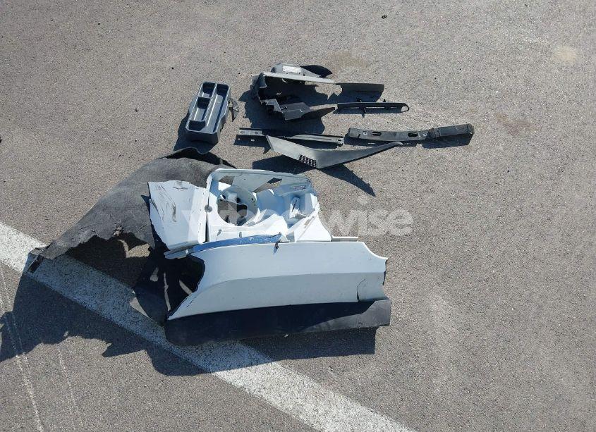 Photo 20 of 2018 Chevrolet Traverse PREMIER (VIN 1GNEVJKW0JJ164995)