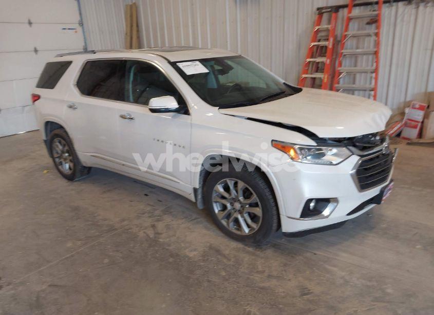 2018 Chevrolet Traverse PREMIER (VIN 1GNEVJKW1JJ173138) main photo