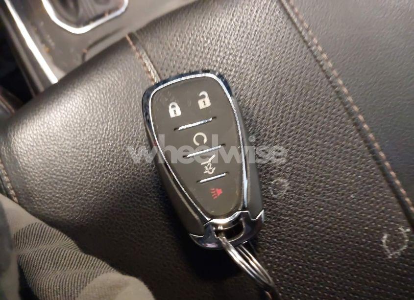 Photo 11 of 2018 Chevrolet Traverse PREMIER (VIN 1GNEVJKW1JJ173138)