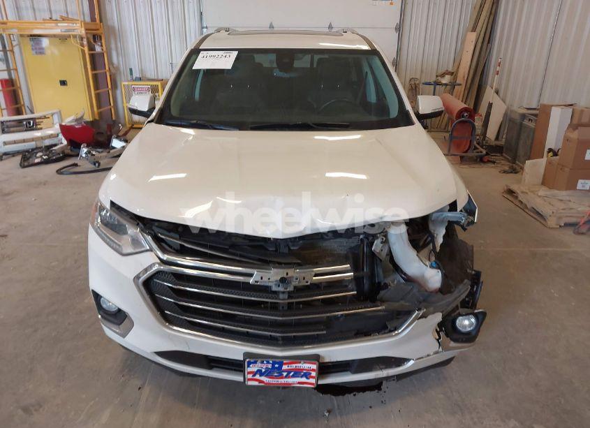 Photo 12 of 2018 Chevrolet Traverse PREMIER (VIN 1GNEVJKW1JJ173138)