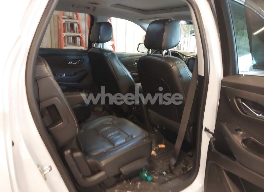 Photo 8 of 2018 Chevrolet Traverse PREMIER (VIN 1GNEVJKW1JJ173138)