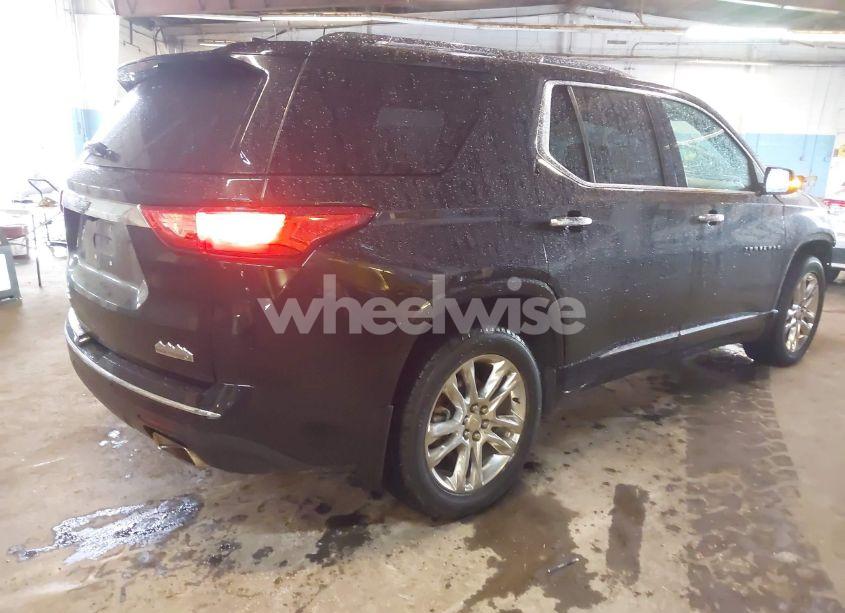 Photo 4 of 2019 Chevrolet Traverse HIGH COUNTRY (VIN 1GNEVJKW1KJ288615)