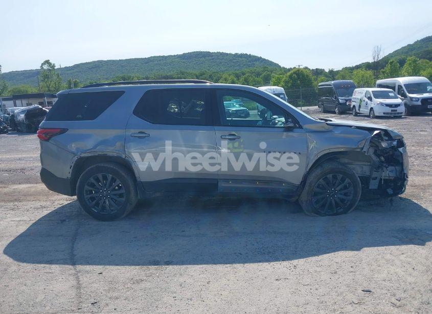 Photo 13 of 2023 Chevrolet Traverse AWD RS (VIN 1GNEVJKW1PJ329543)