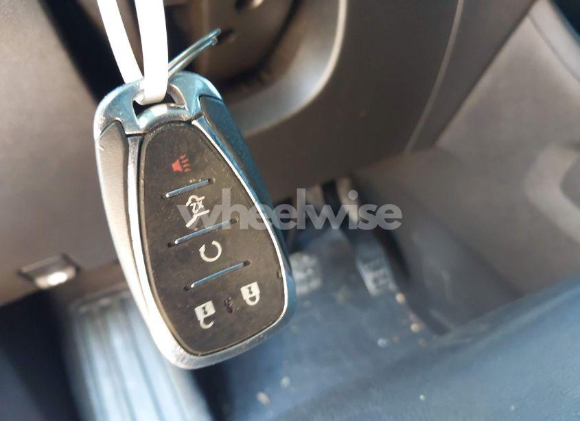 Photo 11 of 2019 Chevrolet Traverse RS (VIN 1GNEVJKW3KJ272772)