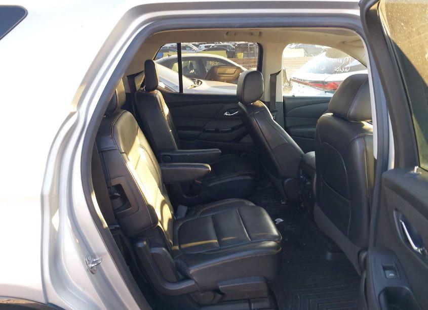 Photo 8 of 2018 Chevrolet Traverse PREMIER (VIN 1GNEVJKW4JJ141347)