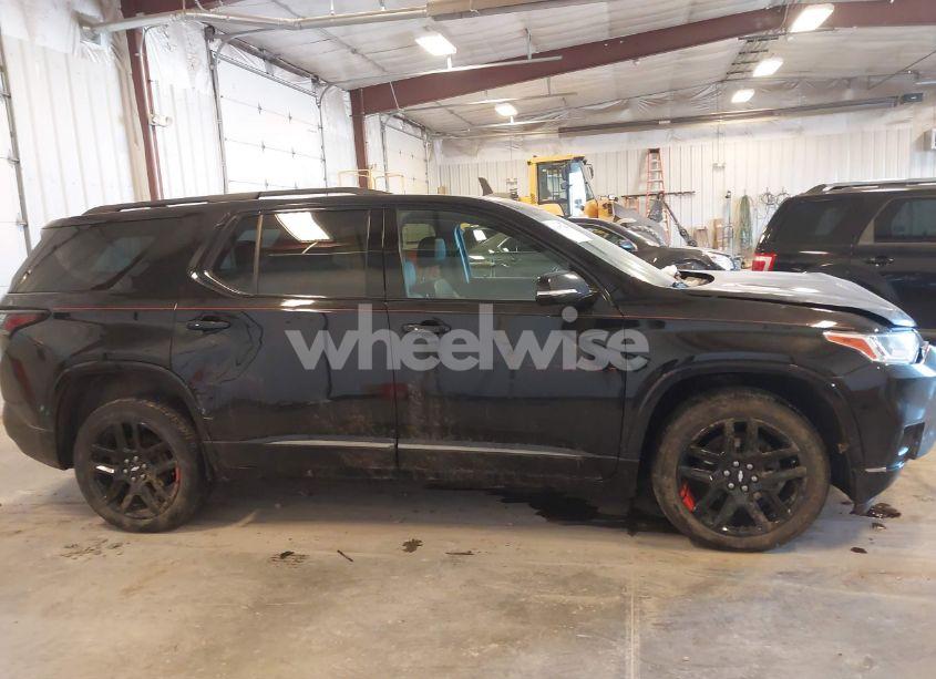 Photo 13 of 2018 Chevrolet Traverse PREMIER (VIN 1GNEVJKW5JJ109152)