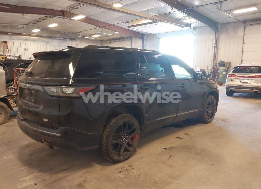 Photo 4 of 2018 Chevrolet Traverse PREMIER (VIN 1GNEVJKW5JJ109152)