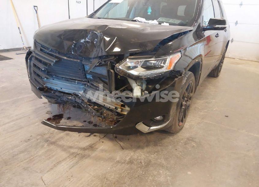 Photo 6 of 2018 Chevrolet Traverse PREMIER (VIN 1GNEVJKW5JJ109152)