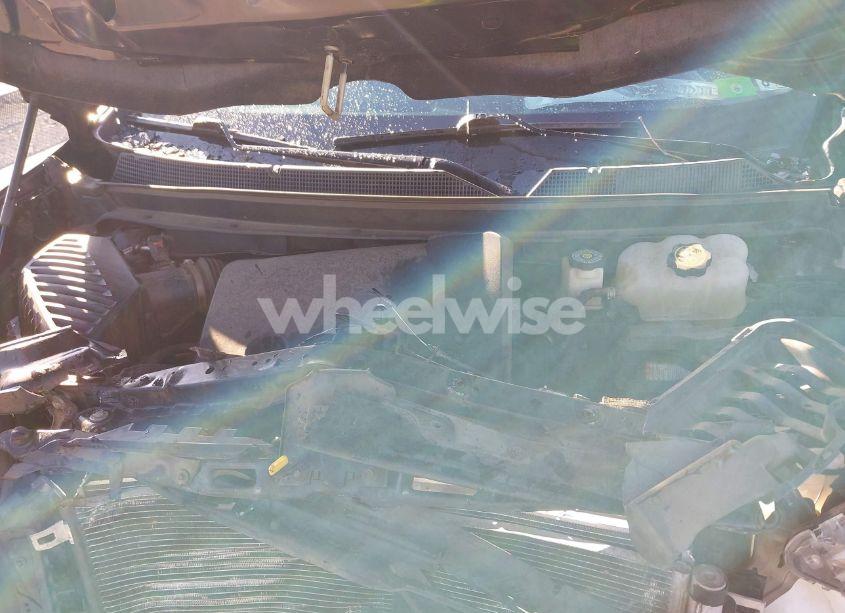 Photo 10 of 2018 Chevrolet Traverse PREMIER (VIN 1GNEVJKW5JJ242526)