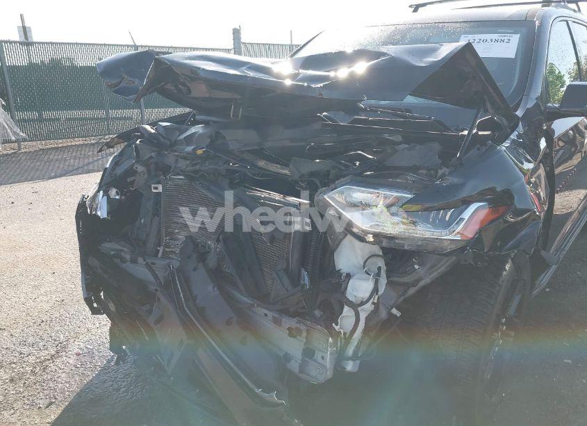 Photo 6 of 2018 Chevrolet Traverse PREMIER (VIN 1GNEVJKW5JJ242526)