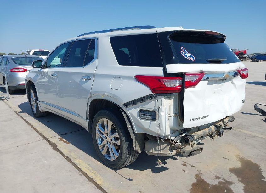 Photo 3 of 2019 Chevrolet Traverse HIGH COUNTRY/RS (VIN 1GNEVJKW5KJ144212)