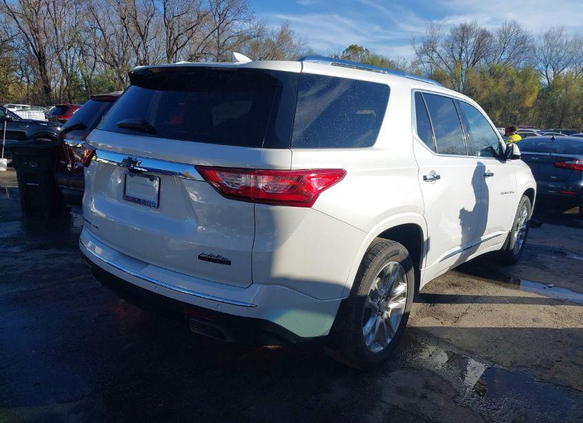 Photo 4 of 2019 Chevrolet Traverse HIGH COUNTRY (VIN 1GNEVJKW5KJ185097)