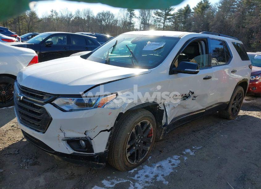 Photo 2 of 2018 Chevrolet Traverse PREMIER (VIN 1GNEVJKW6JJ168310)