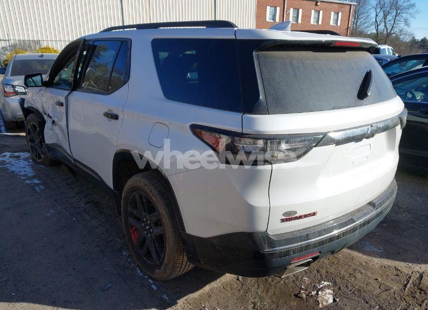 Photo 3 of 2018 Chevrolet Traverse PREMIER (VIN 1GNEVJKW6JJ168310)