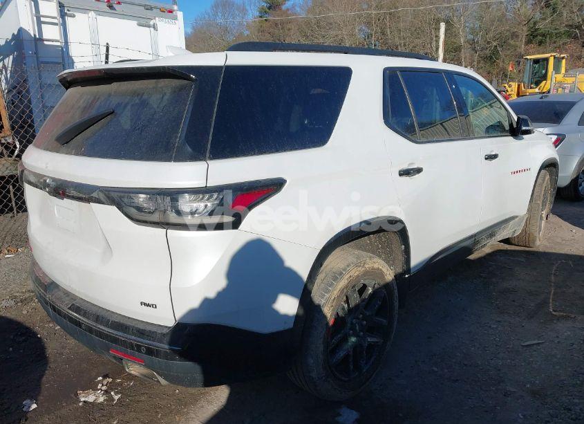 Photo 4 of 2018 Chevrolet Traverse PREMIER (VIN 1GNEVJKW6JJ168310)