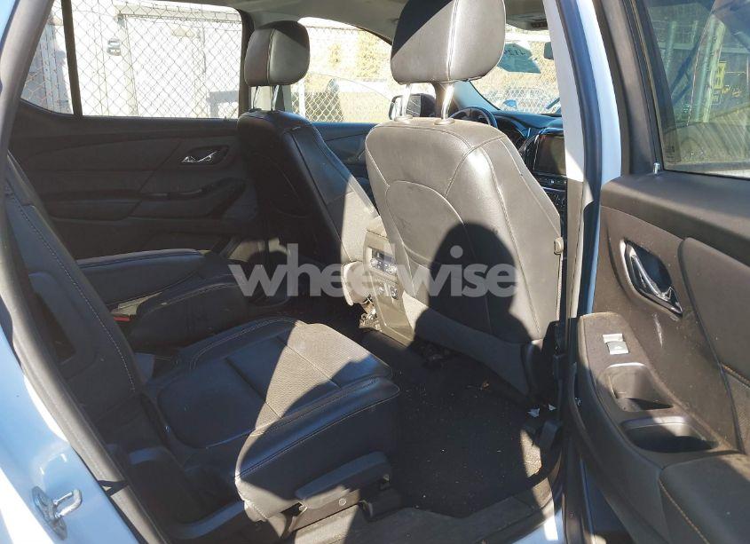 Photo 8 of 2018 Chevrolet Traverse PREMIER (VIN 1GNEVJKW6JJ168310)