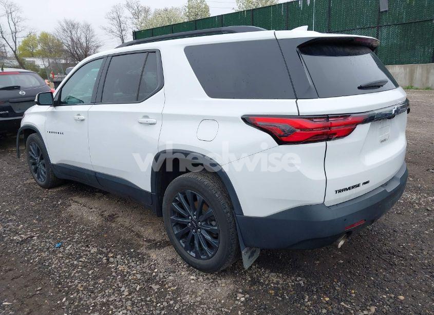 Photo 3 of 2022 Chevrolet Traverse AWD RS (VIN 1GNEVJKW6NJ111191)