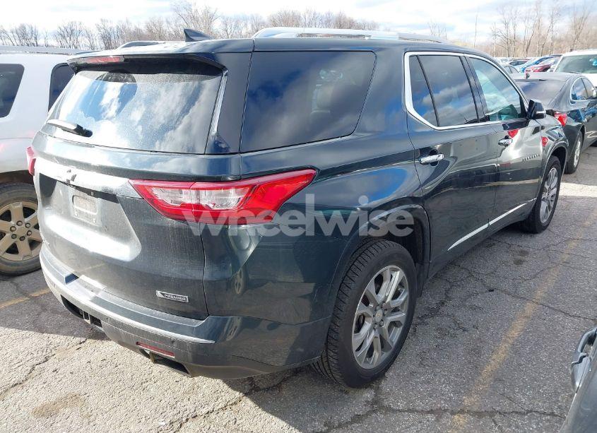Photo 4 of 2018 Chevrolet Traverse PREMIER (VIN 1GNEVJKW7JJ103059)